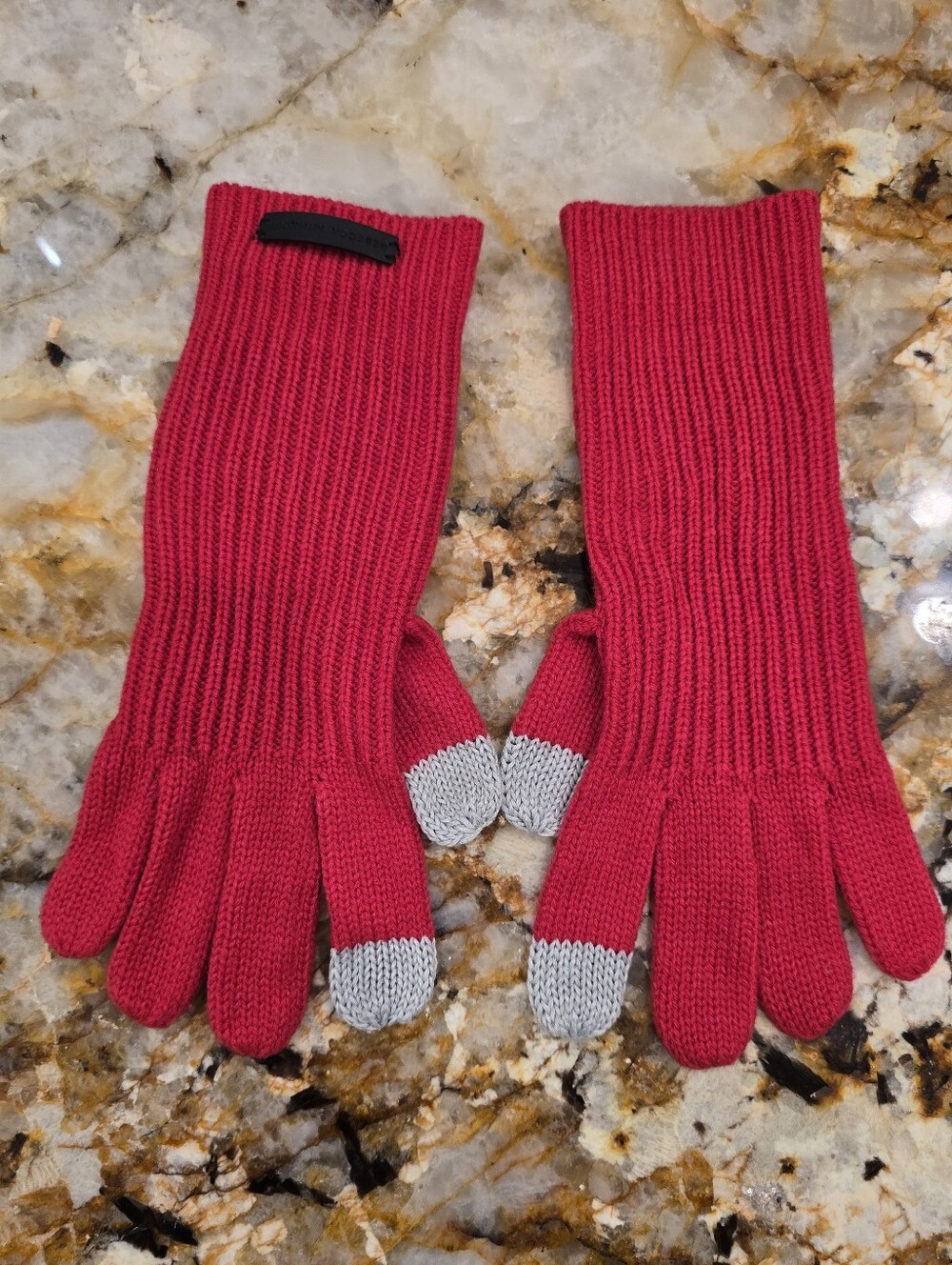 Rebecca Minkoff Tech Gloves Ribbed Hot Pink Fuchsia OS